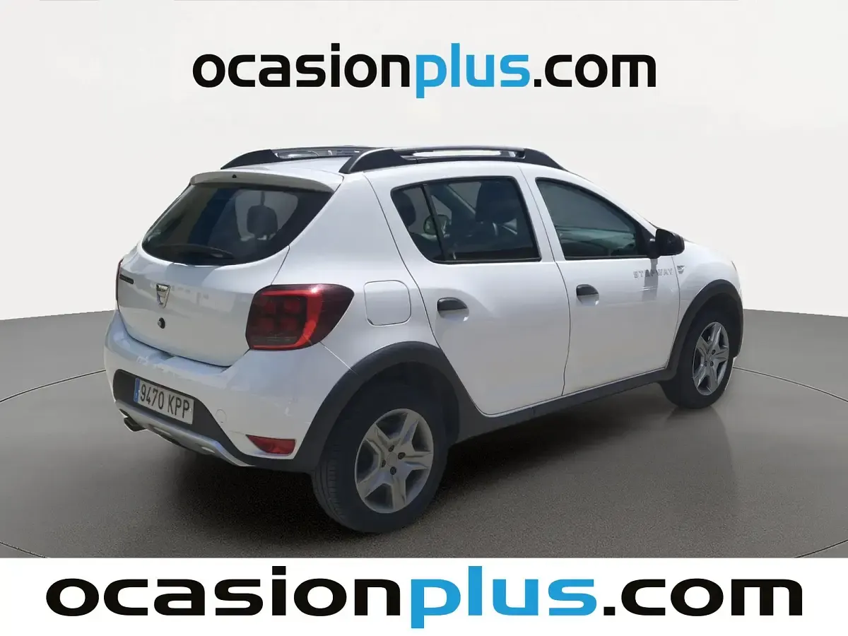 Usado Dacia Sandero Essentiel 90 CV (66 kW) 2018 Blanco Utilitario