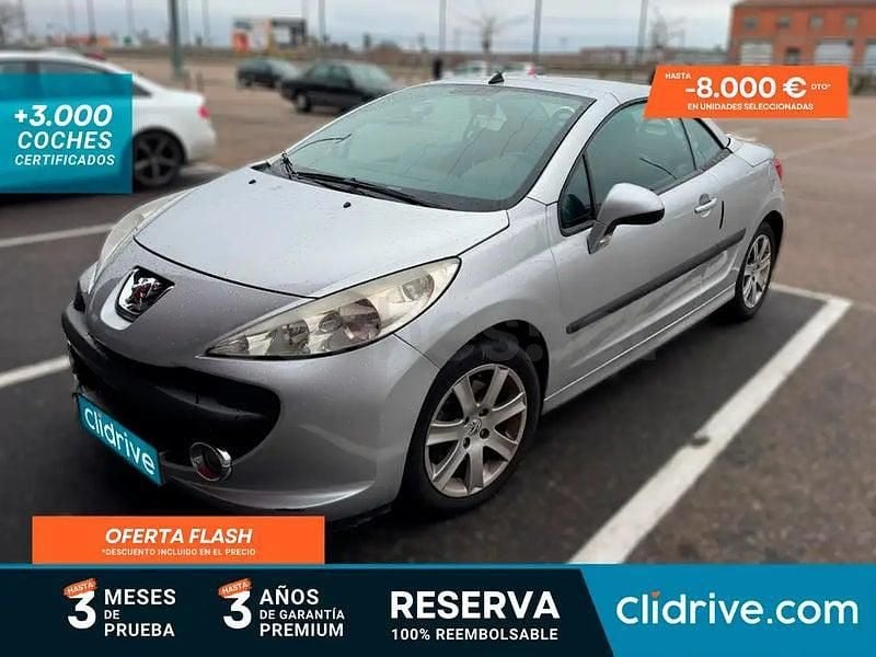 Usado Peugeot 207 CC 120 CV (88 kW) 2007 Gris / plata Descapotable