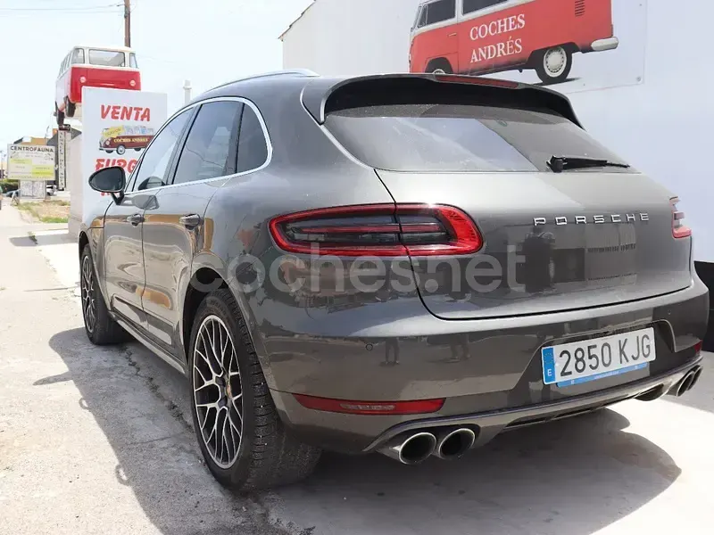 Käytetty Porsche Macan Turbo Performance Package 440 HP (323 kW) 2018 Harmaa Katumaasturi