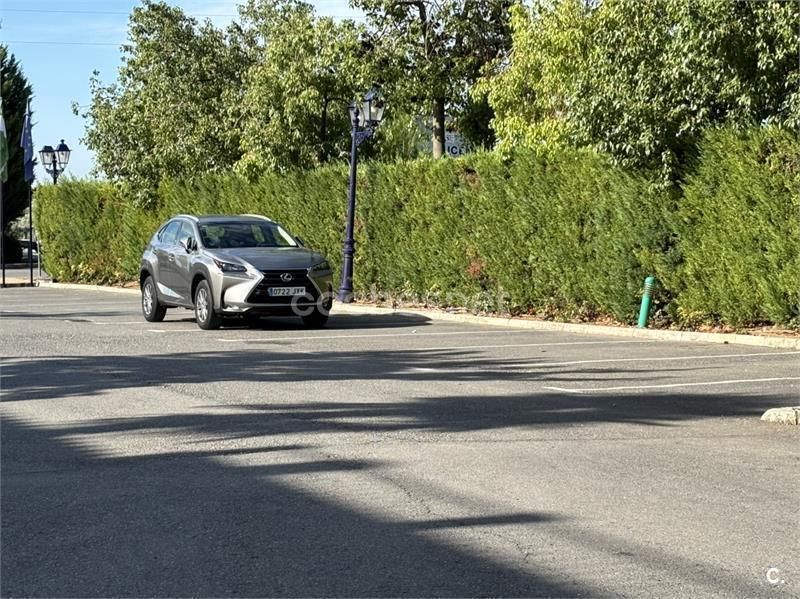 Gris / plata Usado 2017 Lexus NX300h Business Edition SUV | 22.500 € (Buen precio) - Imagen 1/4