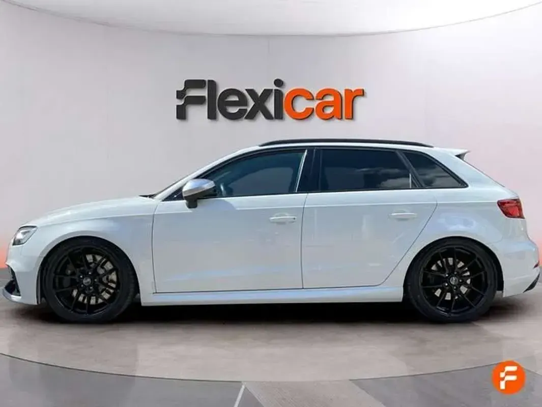 Usado Audi RS3 Sportback 400 CV (294 kW) 2018 Blanco Utilitario