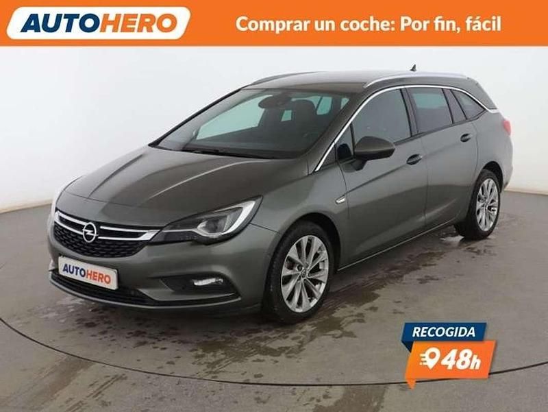 Usado Opel Astra Innovation 136 CV (100 kW) 2019 Gris Familiar