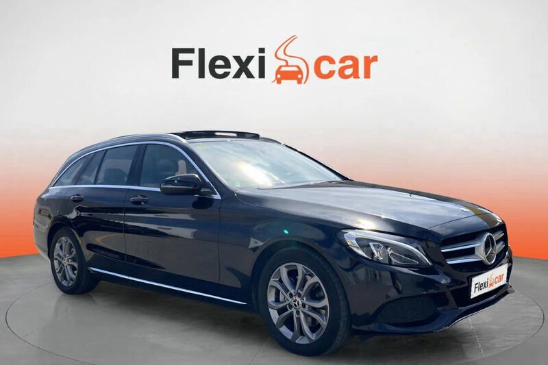 Usado Mercedes C200 150 CV (110 kW) 2018 Negro Familiar