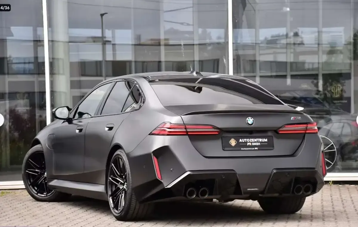 Usado BMW M5 727 CV (534 kW) 2025 Gris Berlina
