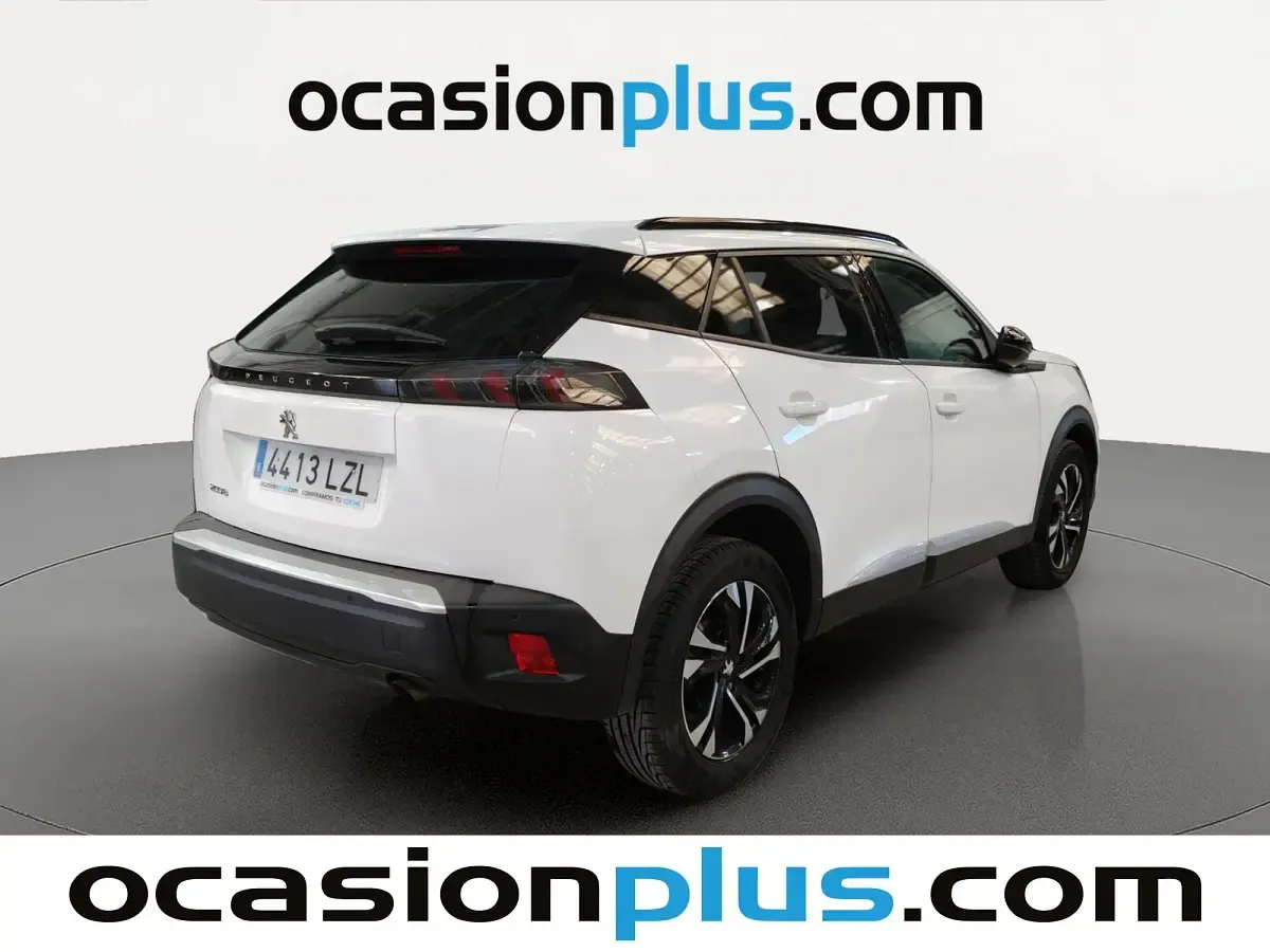 Usado Peugeot 2008 Allure 101 HP (74 kW) 2022 Branco SUV