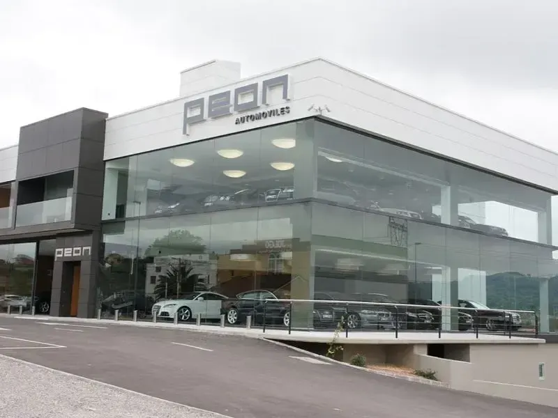 Usado Audi A6 S-line plus 204 CV (150 kW) 2021 Gris / plata Familiar