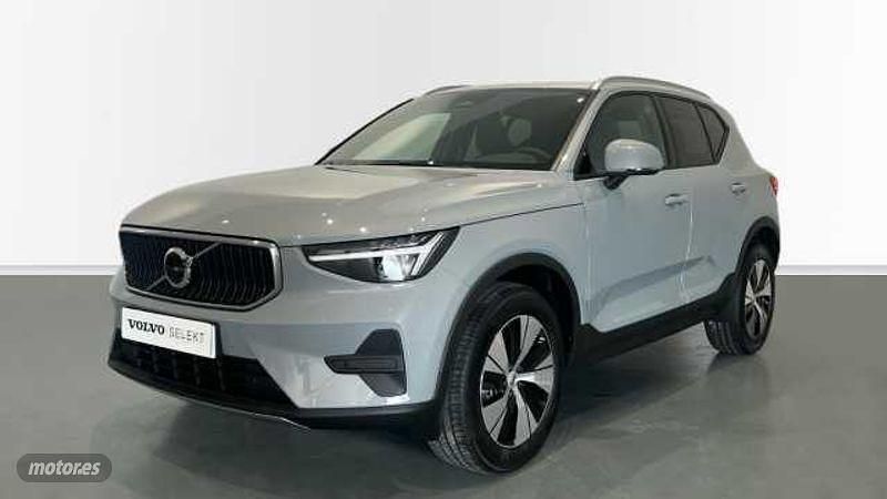 Gris Nuevo 2025 Volvo XC40 Core SUV | 37.900 € (Precio justo) - Imagen 1/3