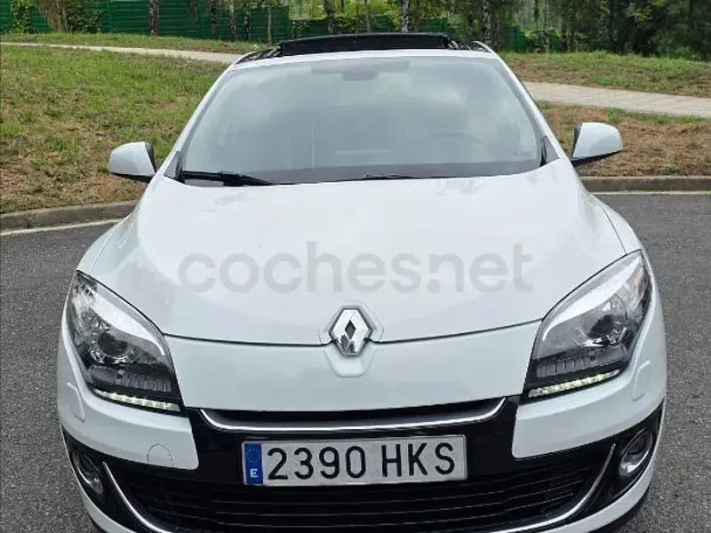 Usado Renault Mégane Bose Edition 110 CV (80 kW) 2013 Blanco Berlina