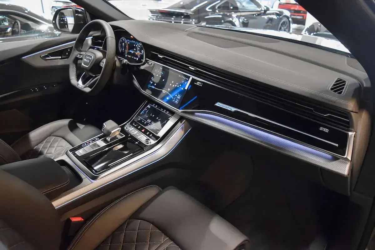 Nuevo Audi Q8 S-Line 286 CV (210 kW) 2026 Negro SUV