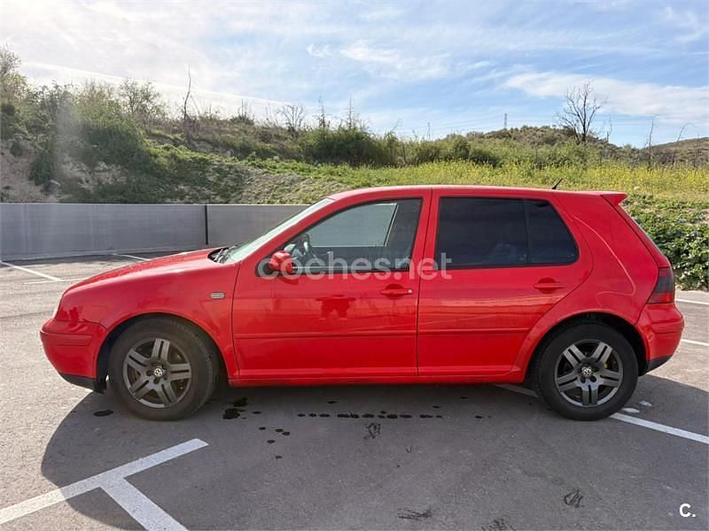 Usado VW Golf IV Highline 115 CV (84 kW) 2000 Rojo Berlina
