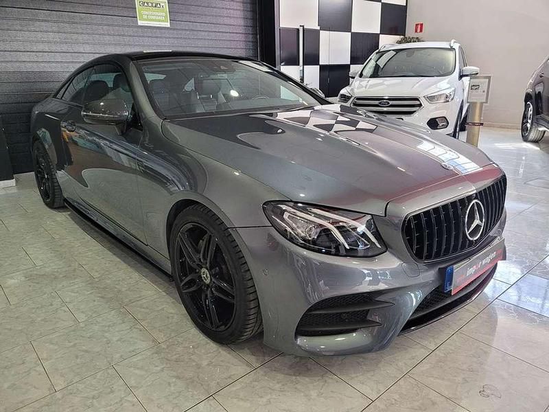Usado Mercedes E220 194 CV (142 kW) 2018 Gris Coupe