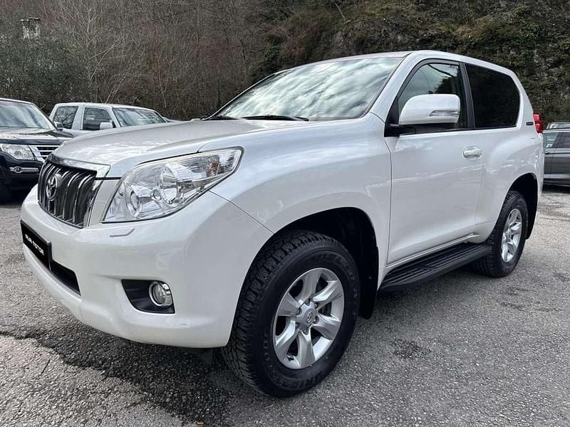 Usado Toyota Land Cruiser 190 CV (139 kW) 2011 Blanco SUV