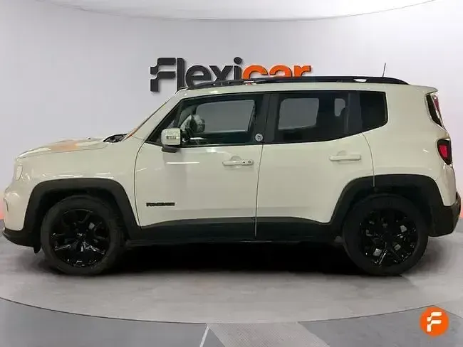Usado Jeep Renegade Night Eagle 120 CV (88 kW) 2020 Blanco SUV