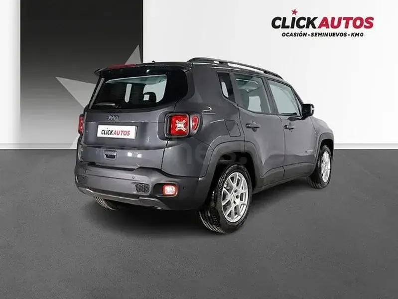 Usado Jeep Renegade Limited 130 CV (95 kW) 2023 Gris / plata SUV