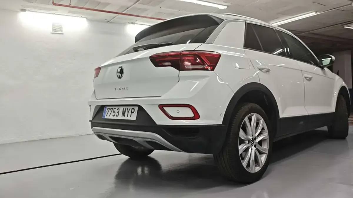 Usado VW T-Roc 150 CV (110 kW) 2025 Blanco SUV