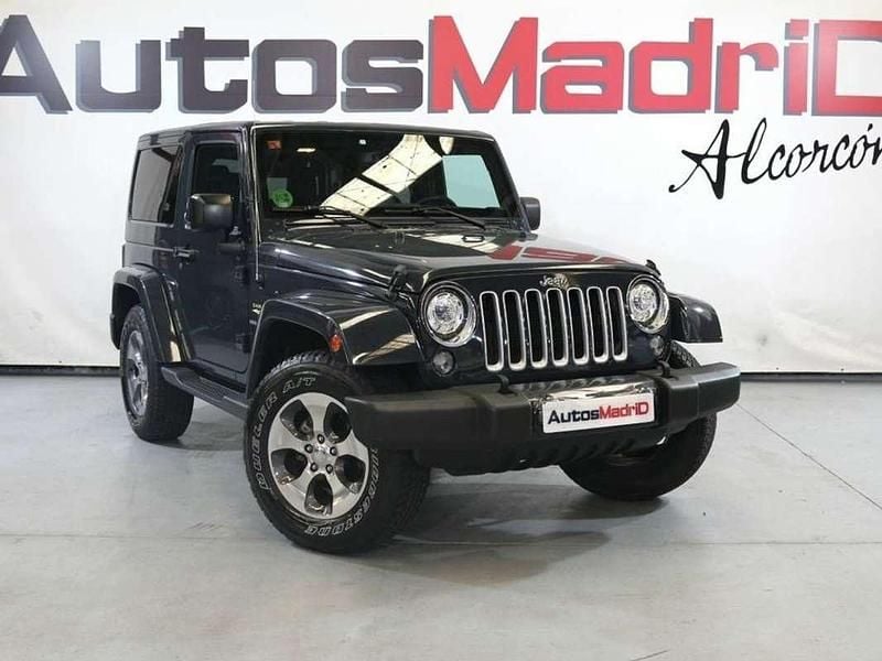 Gris Usado 2017 Jeep Wrangler Sahara SUV | 41.990 € - Imagen 1/4