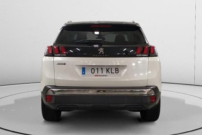 Usado Peugeot 3008 Allure 131 CV (96 kW) 2018