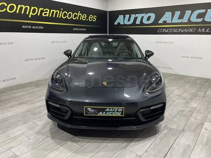 Usado Porsche Panamera 4 E-Hybrid 462 CV (339 kW) 2021 Gris / plata Utilitario