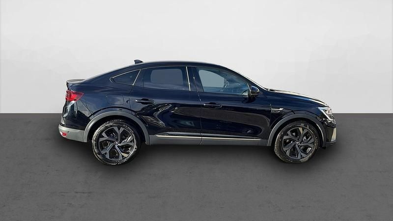 Usado Renault Arkana Engineered 145 CV (106 kW) 2022 Negro SUV