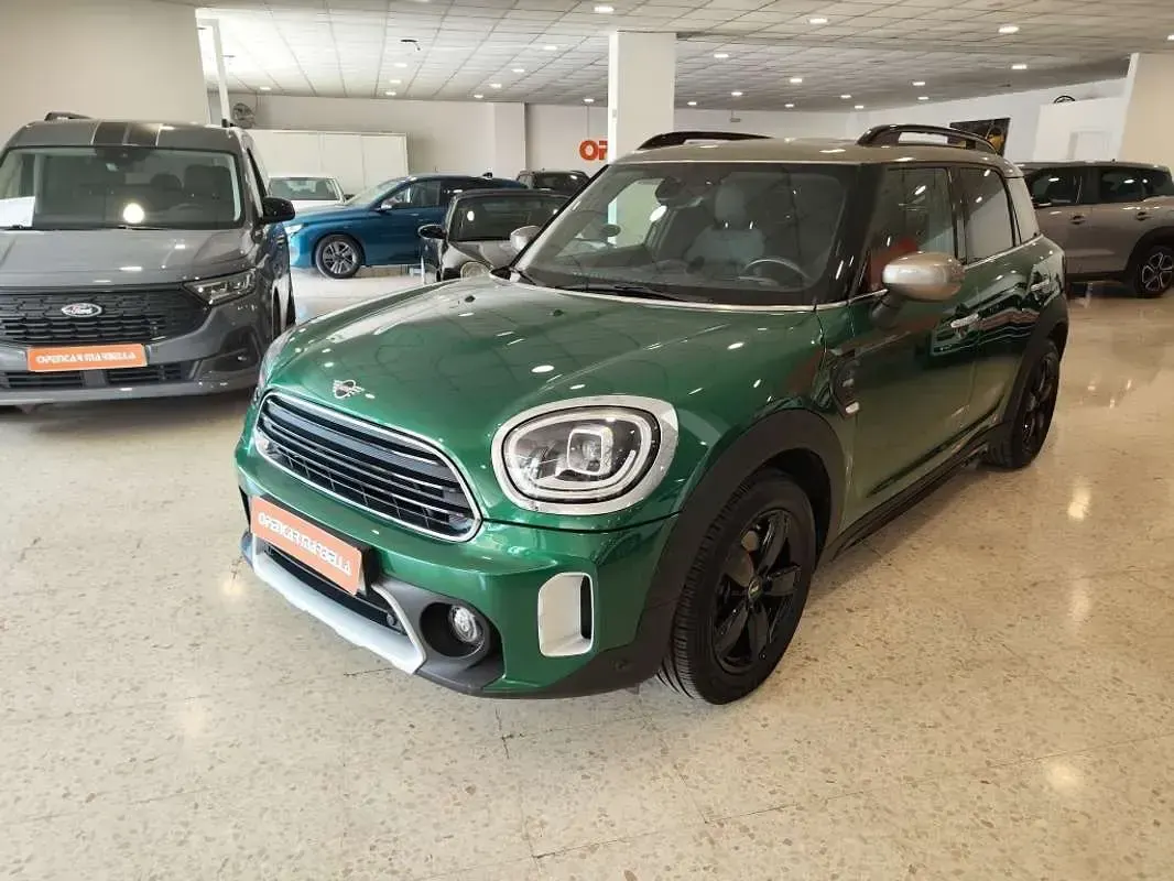 Usado Mini Cooper Countryman 136 CV (100 kW) 2021 Verde SUV