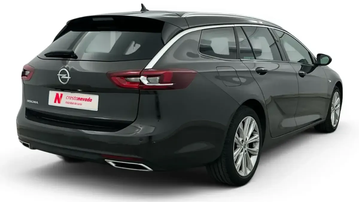 Usado Opel Insignia Business Elegance 174 CV (127 kW) 2021 Negro Familiar