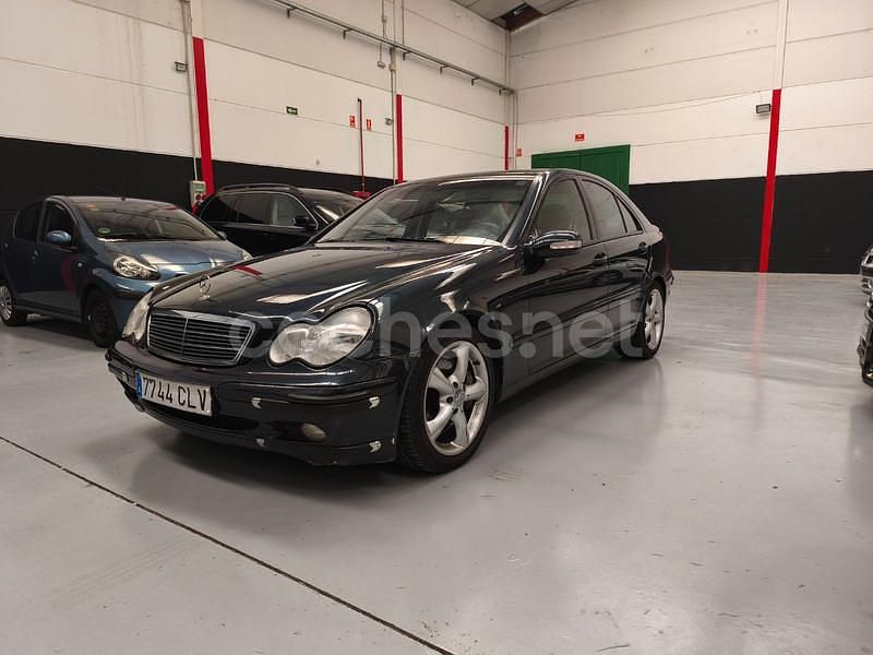 Azul Usado 2004 Mercedes C220 Classic Berlina | 4490 € (Super precio) - Imagen 1/4