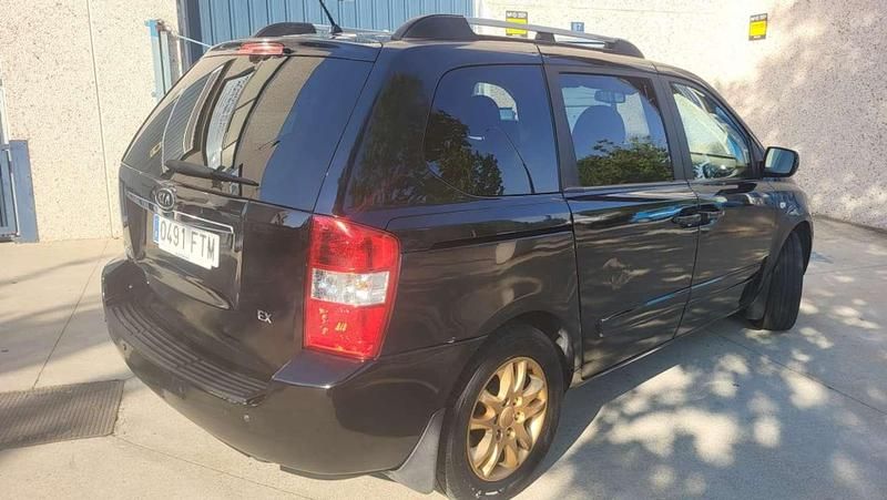 Usado Kia Carnival Active 185 CV (136 kW) 2007 Azul Monovolumen