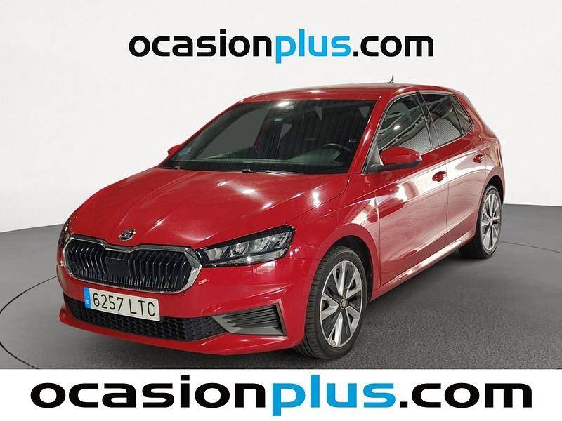 Rojo Usado 2021 Skoda Fabia Sport Utilitario | 14.719 € (Buen precio) - Imagen 1/4