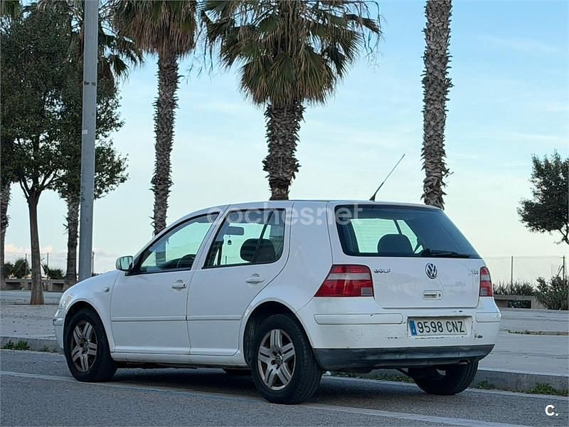 Usado VW Golf IV Advance 110 CV (80 kW) 2003 Blanco Berlina