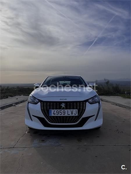 Usado Peugeot 208 Active 100 CV (73 kW) 2021 Blanco Utilitario