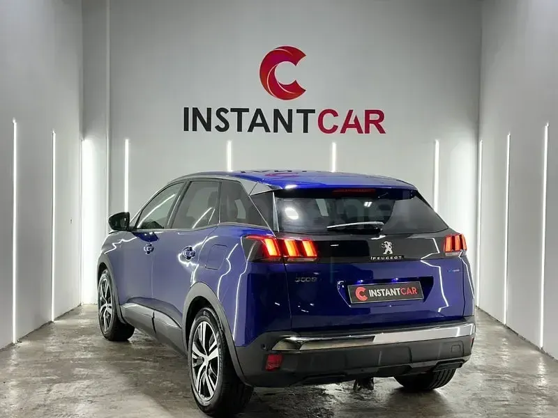 Usado Peugeot 3008 GT 225 CV (165 kW) 2021 Azul SUV