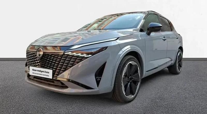 Usado Nissan Qashqai 140 CV (102 kW) 2024 Katana grey con techo midnight SUV
