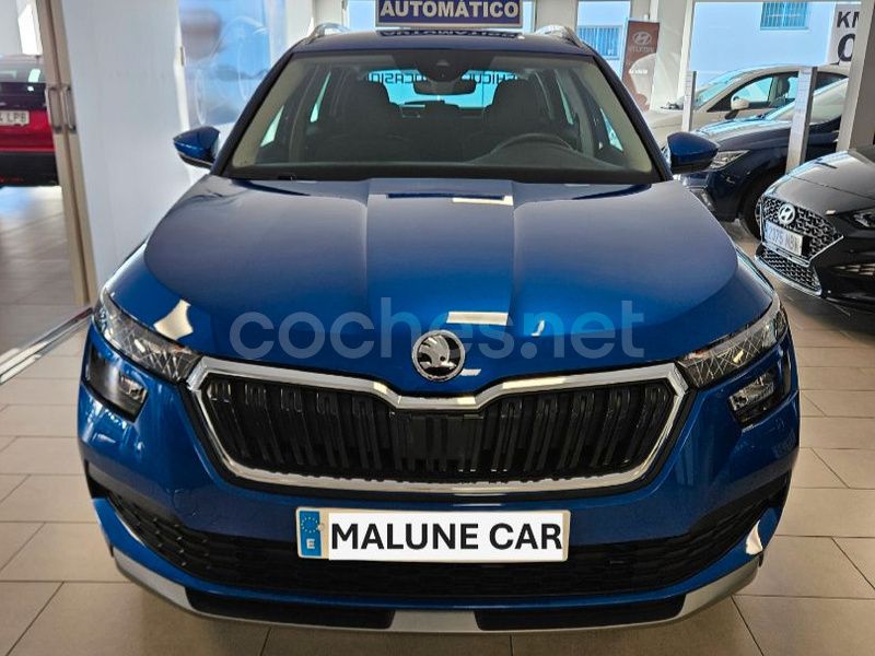 Usado Skoda Kamiq Ambition 110 CV (80 kW) 2023 Azul SUV