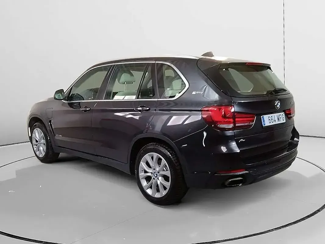 Usado BMW X5 Comfort Edition 313 CV (230 kW) 2018 Gris SUV