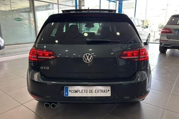 Usado VW Golf VII GTD 184 CV (135 kW) 2016 Gris / plata Utilitario