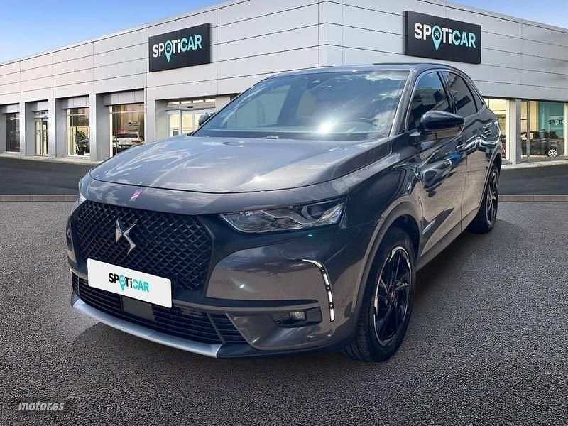 Gris Usado 2022 DS Automobiles DS7 Crossback Performance SUV | 23.900 € (Precio justo) - Imagen 1/4