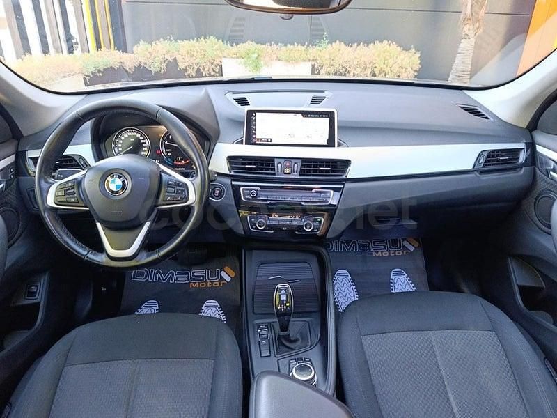 Usado BMW X1 136 CV (100 kW) 2021 Gris / plata SUV