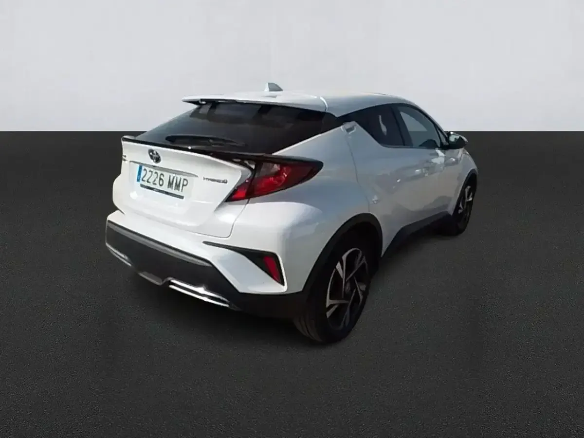 Usado Toyota C-HR Advance 184 CV (135 kW) 2024 Blanco SUV