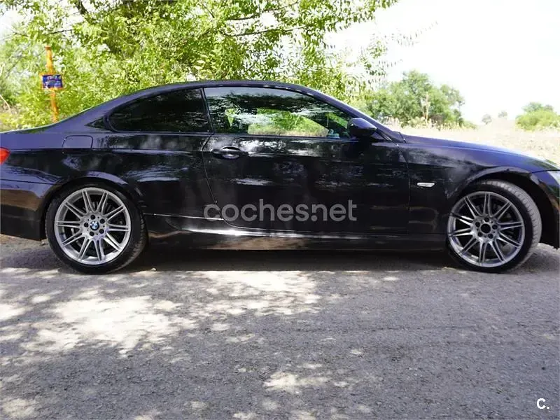 Usado BMW 325 197 CV (144 kW) 2007 Negro Coupe