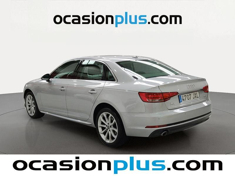 Usado Audi A4 S-Line 150 CV (110 kW) 2017 Gris Berlina
