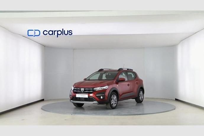 Rojo Usado 2022 Dacia Sandero Comfort Utilitario | 14.490 € (Precio justo) - Imagen 1/4