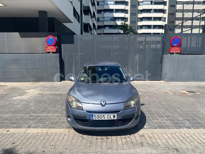 Azul Usado 2009 Renault Mégane Dynamique Berlina | 4490 € (Precio justo) - Imagen 1/4