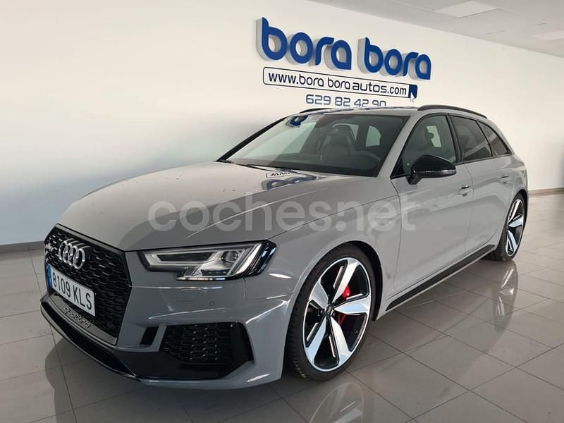 Usado Audi RS4 450 CV (330 kW) 2018 Gris / plata Familiar