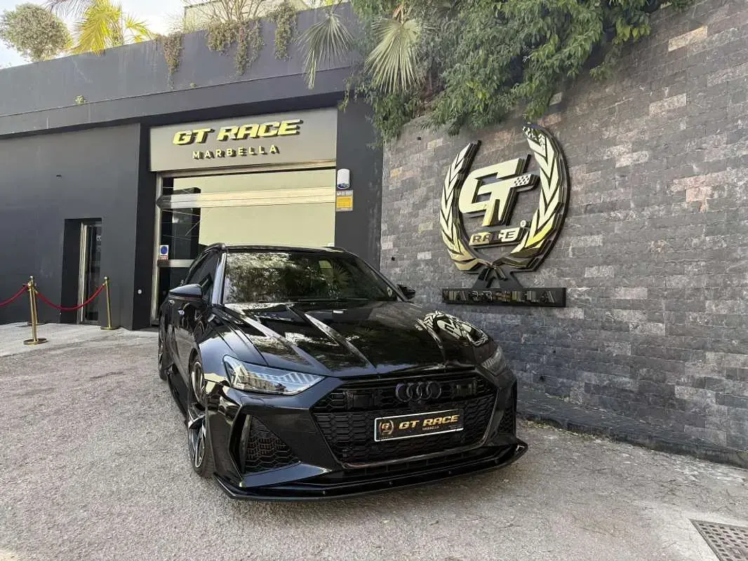 Usado Audi RS6 Exclusive 600 CV (441 kW) 2022 Negro Familiar