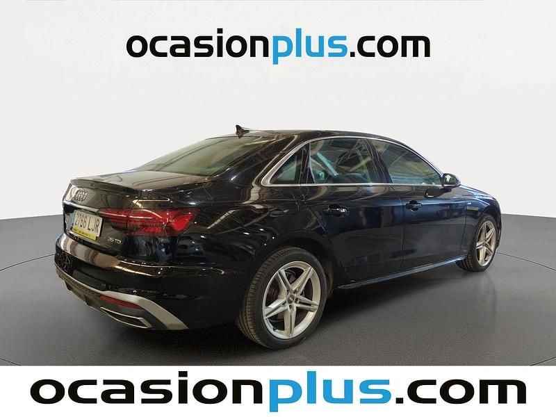 Usado Audi A4 S-Line 163 CV (119 kW) 2020 Negro Utilitario