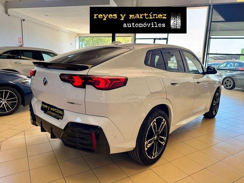 Usado BMW X2 M Sport 163 CV (119 kW) 2025 Blanco SUV