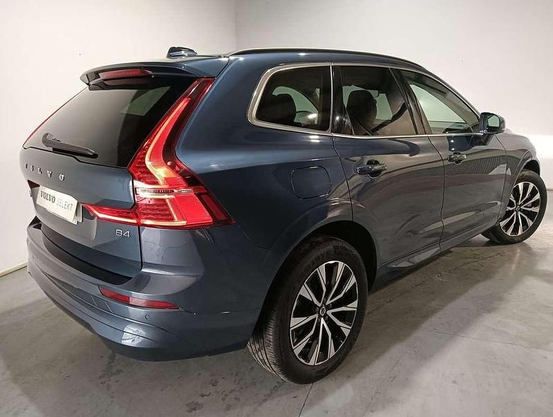 Usado Volvo XC60 Core 197 CV (144 kW) 2023 Azul SUV