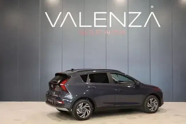 Nuevo Hyundai Bayon 99 CV (72 kW) 2025 Gris SUV