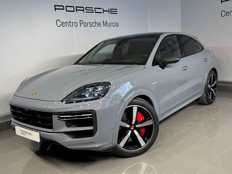 Nuevo Porsche Cayenne Turbo E-Hybrid 739 CV (543 kW) 2025 Gris / plata SUV