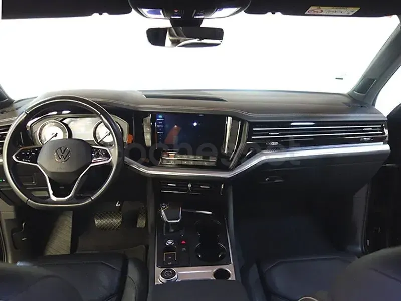 Usado VW Touareg 231 CV (169 kW) 2021 Negro SUV